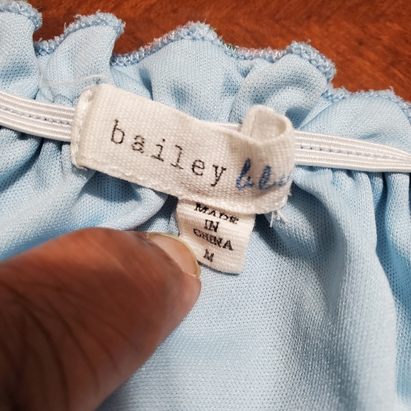 Bailey Blue Floral Print Layered Dress size Med - Picture 5 of 5